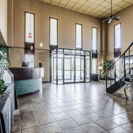 Hutchi Bell Hotell South Hutchinson Eksteriør bilde